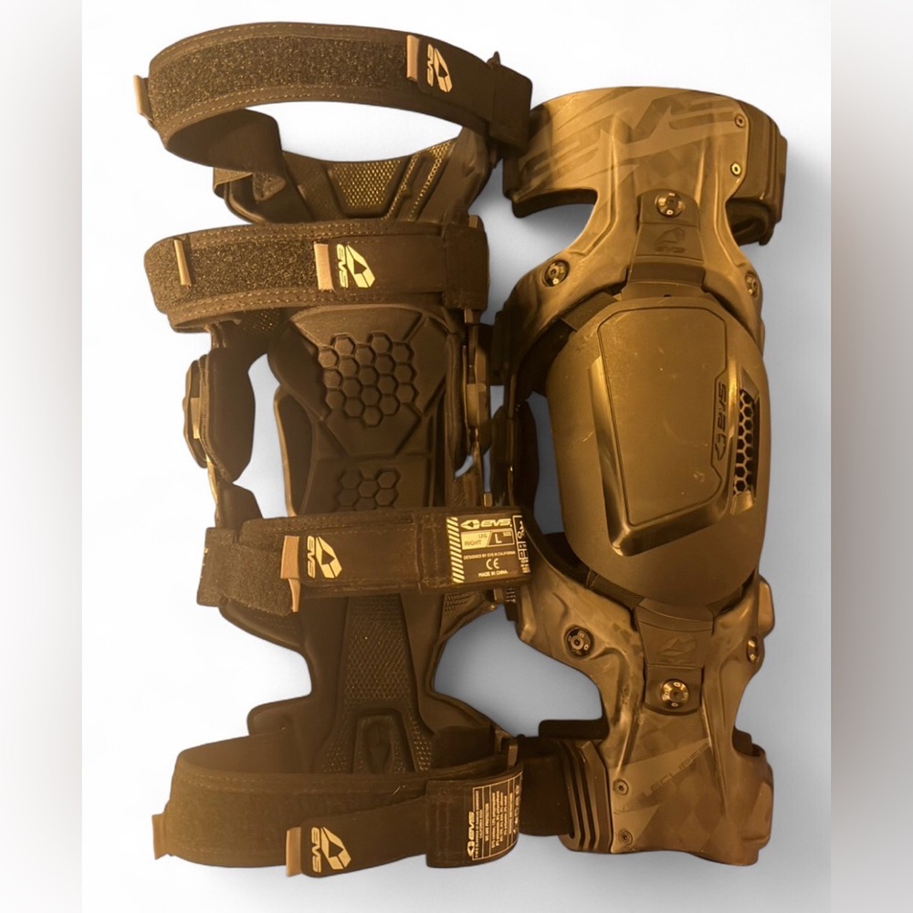 Evs Web Eclipse Knee Braces - Size Large - image 3